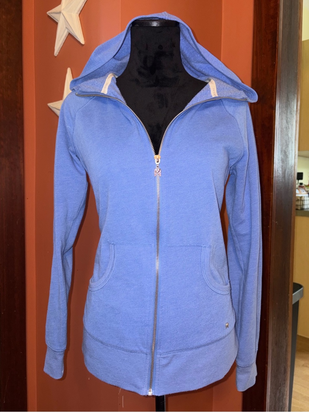 Vintage Y2K Victorias Secret Zip-Up with sequin Wings on Back - Picture 2 of 7